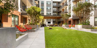 Troubadour Gallery 22