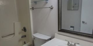 Amazing North Side Condominium Gallery 20
