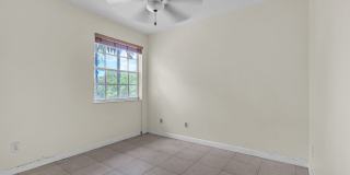 5149 Southwest 137th Avenue Gallery 24