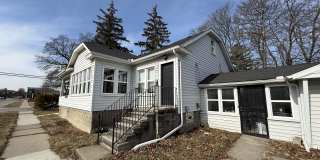 76 Park St Gallery 1