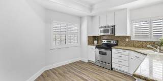 EXPERIENCE THE SOLITUDE OF TURTLE ROCK VILLAGE —3 Bedroom/2 Bath Condo Gallery 9