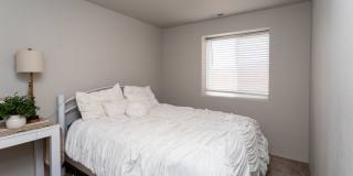 Exquisite 2-Story Home: Luxury Living in Tranquil Cul-de-Sac Setting!! Gallery 44