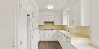 HUGE 2 bed 2 bath in Prime Santa Monica! Gallery 12