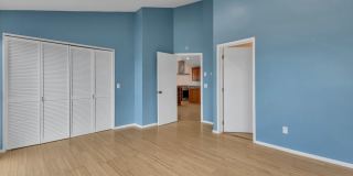 Stunning Sound & Olympic Mountain View Home in North Admiral Gallery 30