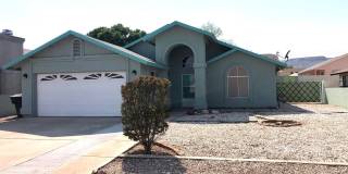 Great 3 Bedroom, 2 Bathroom Home in Quiet Neighborhood! Gallery 1