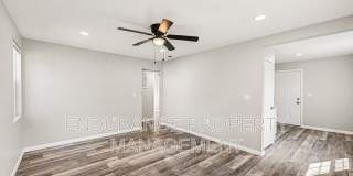 4629 Queens Avenue Gallery 14