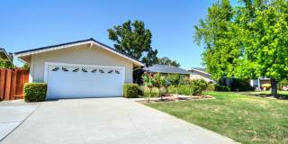 20255 Knollwood Dr Gallery 1