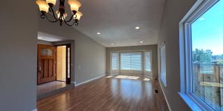THIS is YOUR home, stunning 4/2 w/ AC, near Foothills Gallery 12