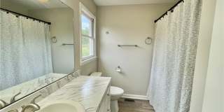 6732 Vaughn Road Gallery 17