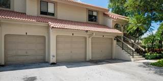 5750 Coach House Circle Gallery 2