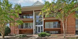 Lafayette Apartments Gallery 23