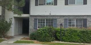 Charming 2-bedroom, 1-bathroom home located in the vibrant city of Orem Gallery 1