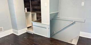 $1,249 - 3 bedroom / 1 bathroom - Single Family Home Gallery 6