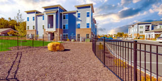 Grand Oaks Apartments Gallery 29