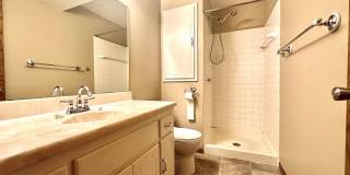 3 Bedroom Home in Maple Grove Gallery 17