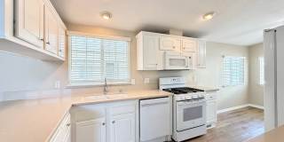 36 Maple Via Gallery 7