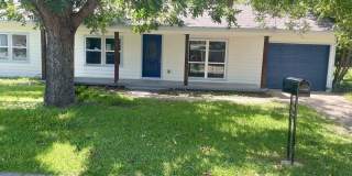 411 W Bluff Gallery 1