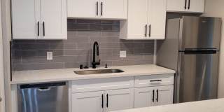 Beautiful 2 Bedroom Condo in Redmond Gallery 1