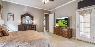 19114 Autumn Gdn Gallery 17