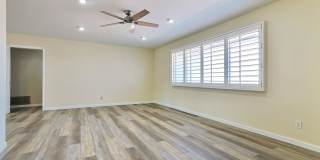 Spacious 6-Bedroom Pool Home Near ASU with 2-Car Garage Gallery 22