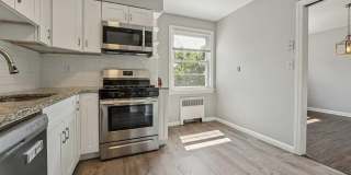 24 Hutton Avenue Gallery 3