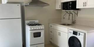 2219 Glendon Ave Gallery 7