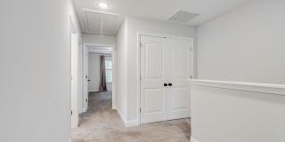 Spacious 3BR End Unit with Modern Finishes Gallery 17