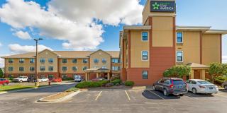 Chicago - Darien Gallery 21