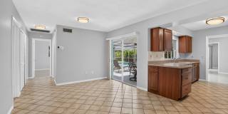 200 NW 11th Avenue Gallery 36