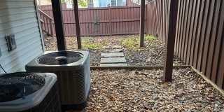 209 MISTY POND Terrace Gallery 29