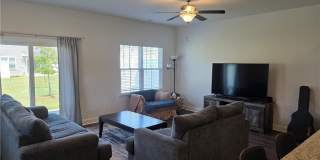 541 Governor Treutlen Circle Gallery 3