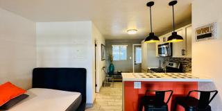 Studios and 1 Bedrooms in Central Location Tucson! Gallery 9