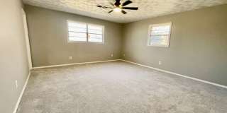 Gorgeous! Completely Remodeled 3/2/2 in Bayless with Washer/Dryer and Fridge! Gallery 22
