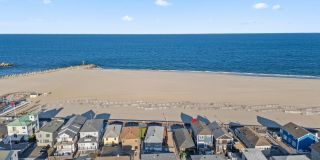 117 Boardwalk Gallery 21
