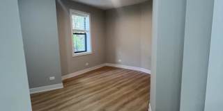 448 W Belden Ave Gallery 8