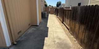 Rare Remodeled 5 Bedroom 2.5 Bath Tri Level in Vacaville Gallery 101