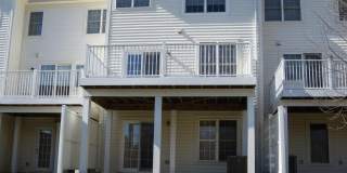5407 COMMERCE Row Gallery 7