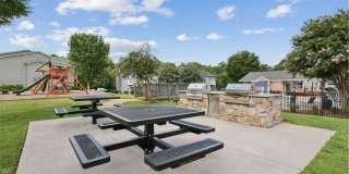 Hampton Point Gallery 32
