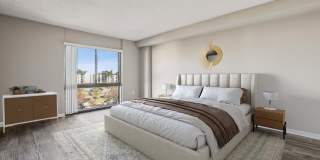 The Summit Gallery 10