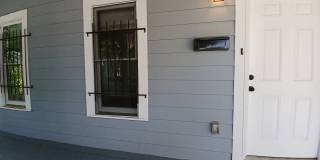 Amazing 3 Bedroom 2.5 Bath! Intown Living at a Price Below Market Off Street Parking Amazing 3 Bedroom 2.5 Bath! Intown Living at a Price Below Market Off Street Parking Gallery 6