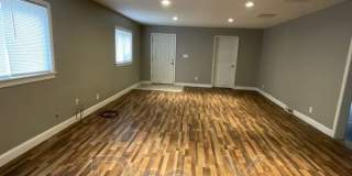 502 W. 9th St. Gallery 3