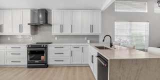 1095 Anchor Point Gallery 6