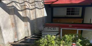 7 Wells Ave Gallery 4