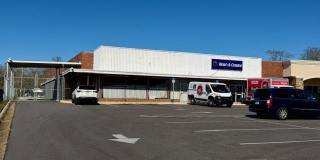 578 Main Street Gallery 1