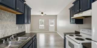 753 Prince Place Gallery 18