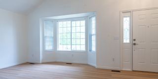Beautiful Remodeled Home In Great Clinton Area Beautiful Remodeled Home In Great Clinton Area Gallery 3