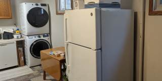 1940 Larkspur Drive Furnished Basement Apartment 1940 Larkspur Drive Furnished Basement Apartment Gallery 9