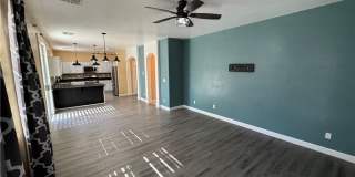 749 Beach Park Street Gallery 11
