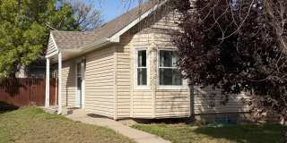 DOG FRIENDLY, 2 BEDROOM, 2 BATHROOM SUN VALLEY TOWNHOME DOG FRIENDLY, 2 BEDROOM, 2 BATHROOM SUN VALLEY TOWNHOME Gallery 1