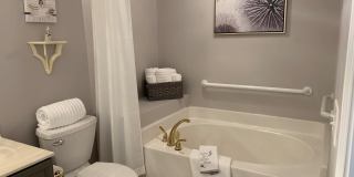 9033 Rosalyn Glen Road Gallery 30